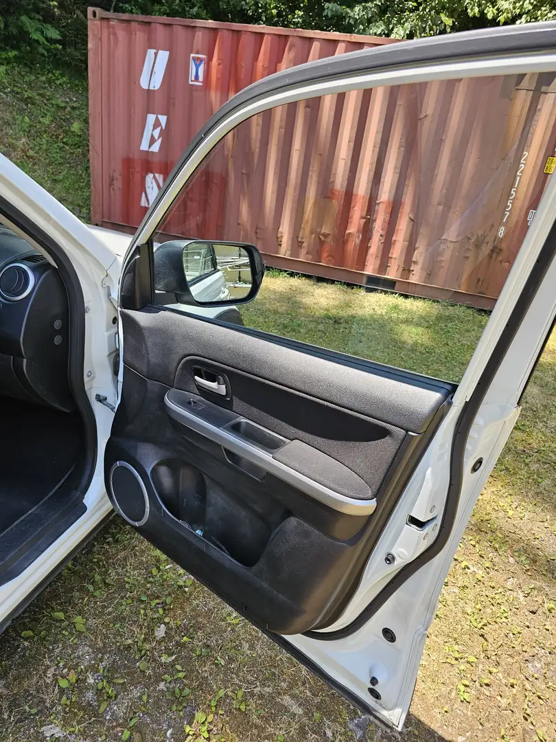 Suzuki Grand Vitara 2,4 deluxe Aut. - 2