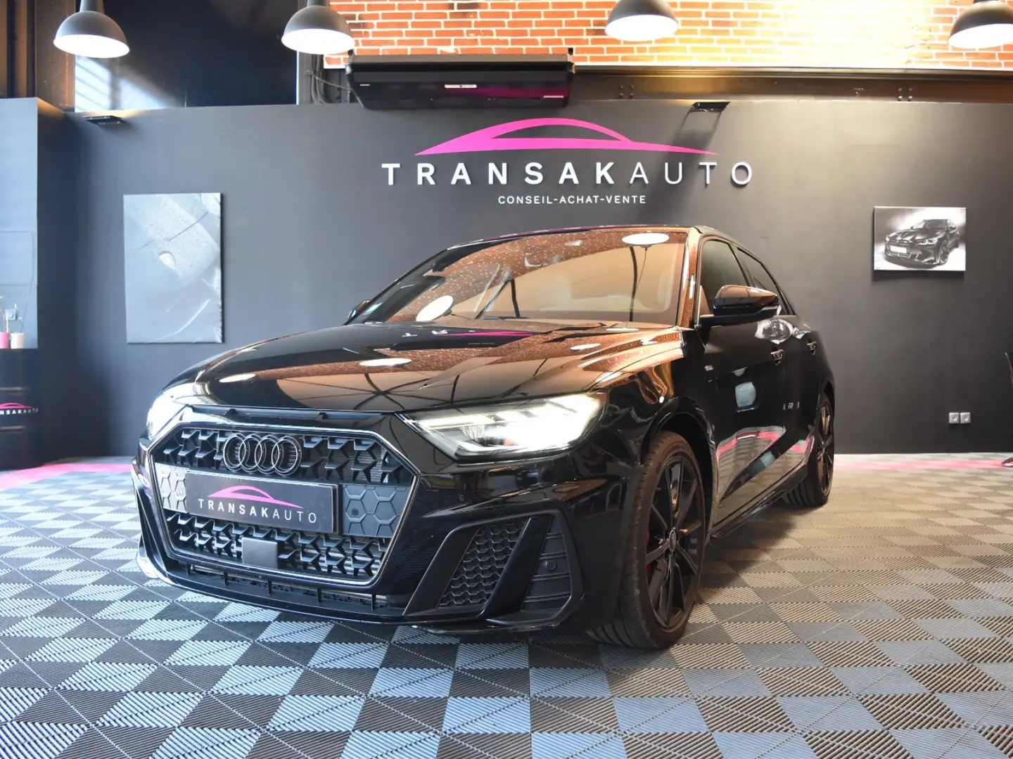 Audi A1 S Line Noir - 1