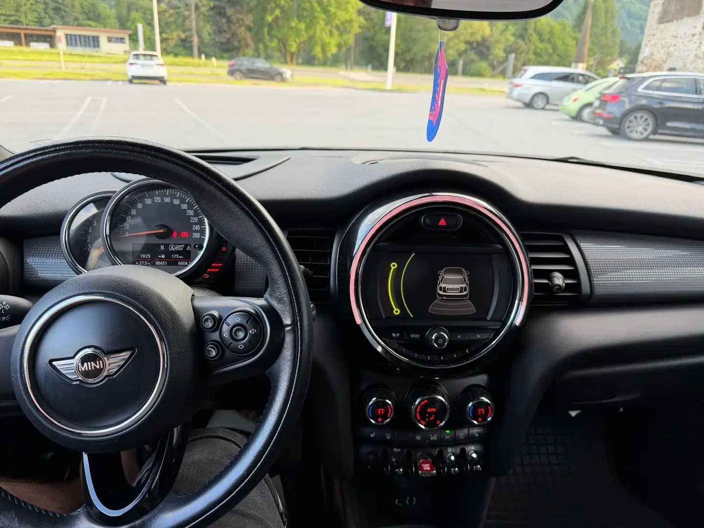 MINI Cooper D - 1