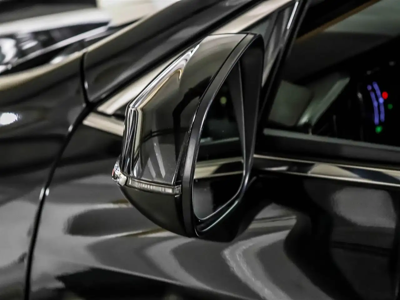 Lexus NX снимка Lexus NX