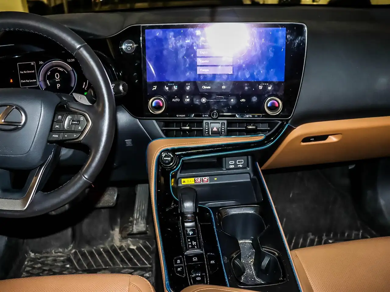 Lexus NX снимка Lexus NX
