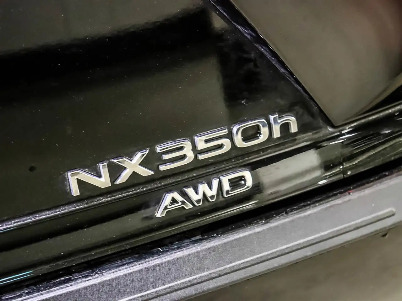 Lexus NX снимка Lexus NX