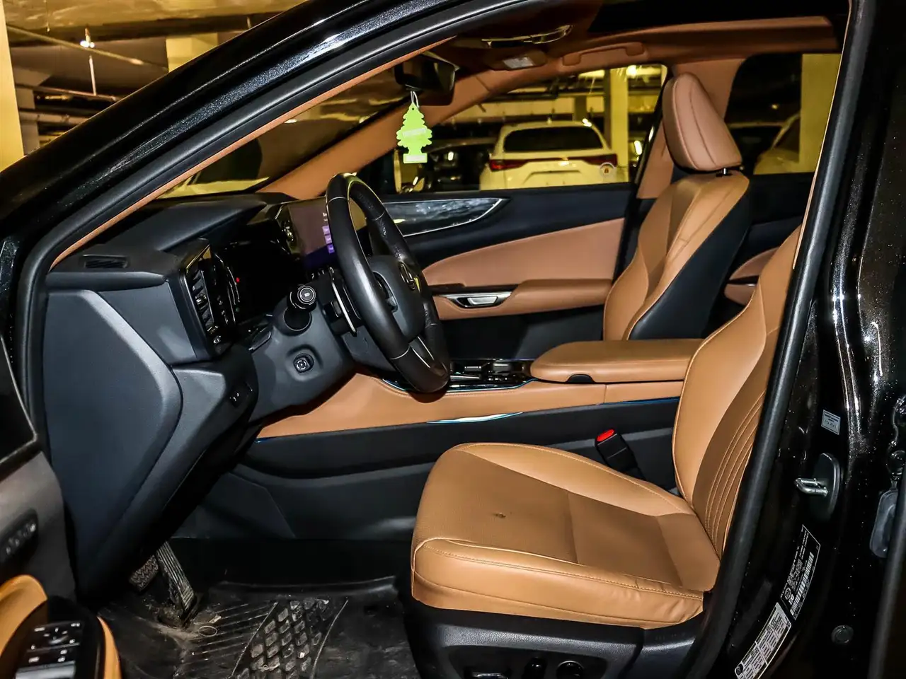 Lexus NX снимка Lexus NX
