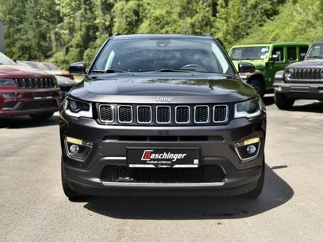 Jeep Compass view 2