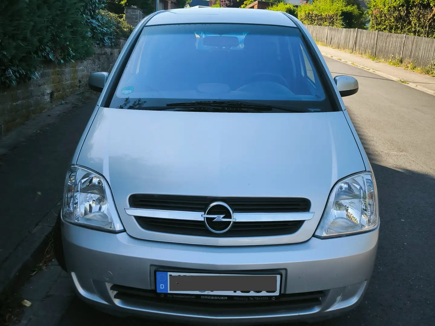 Opel Meriva 1.6 Cosmo Argent - 1