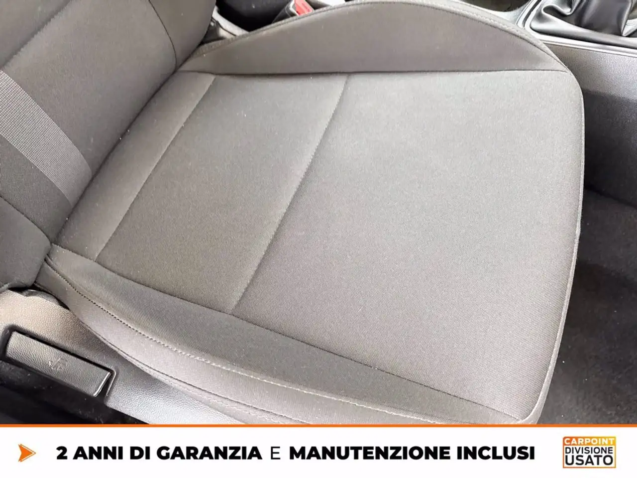 Hyundai i20 1.2 mpi connectline 79cv mt 9