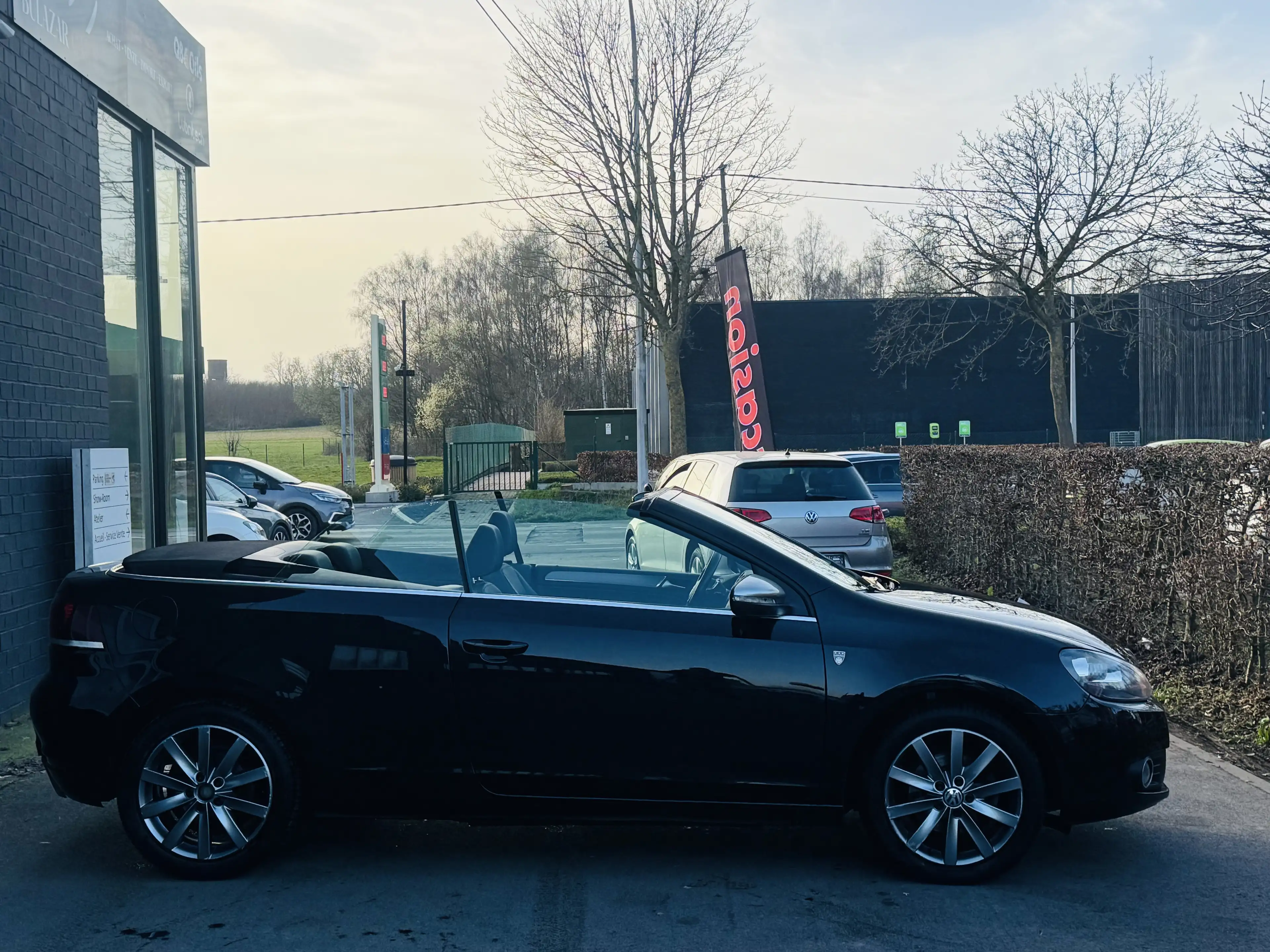 Volkswagen Golf Cabriolet 1.6 CR TDi Karmann GARANTI ECRAN NAVI CLIM — photo 7