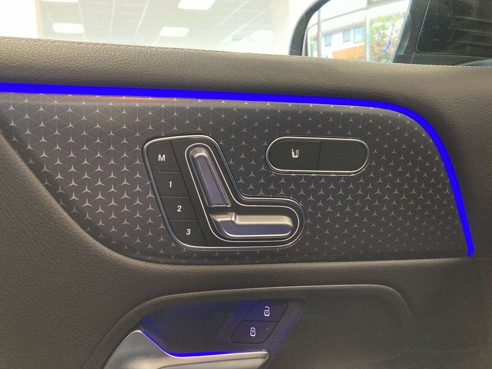 Mercedes-Benz GLB 250