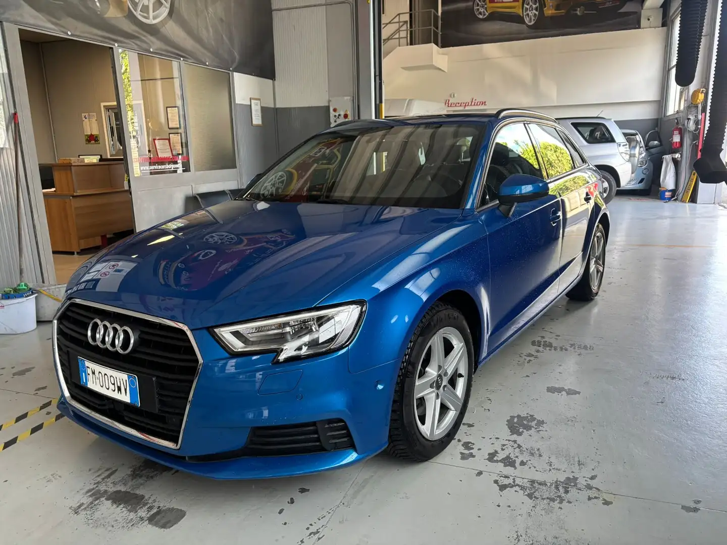 Audi A3 A3 Sportback 35 2.0 tdi Business 150cv s-tronic 7m Bleu - 1