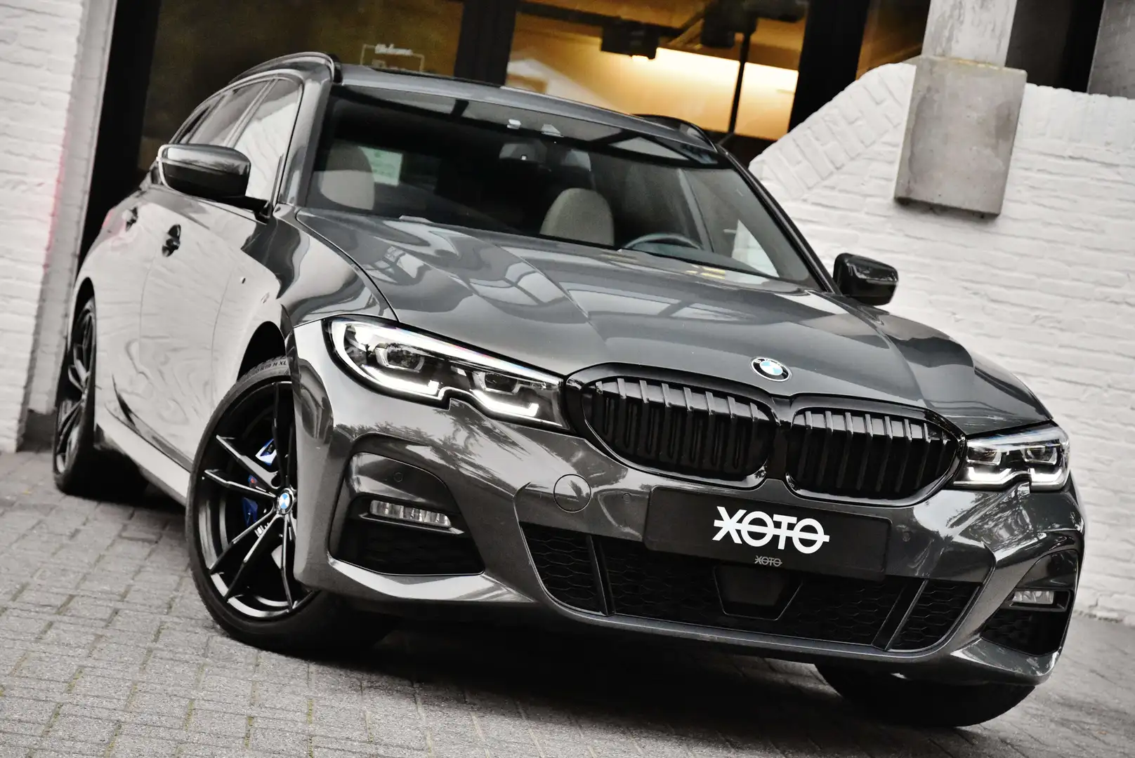 BMW 330 E XDRIVE TOURING M SPORT * OPEN ROOF/ H\u0026K SOUND * Gris - 2
