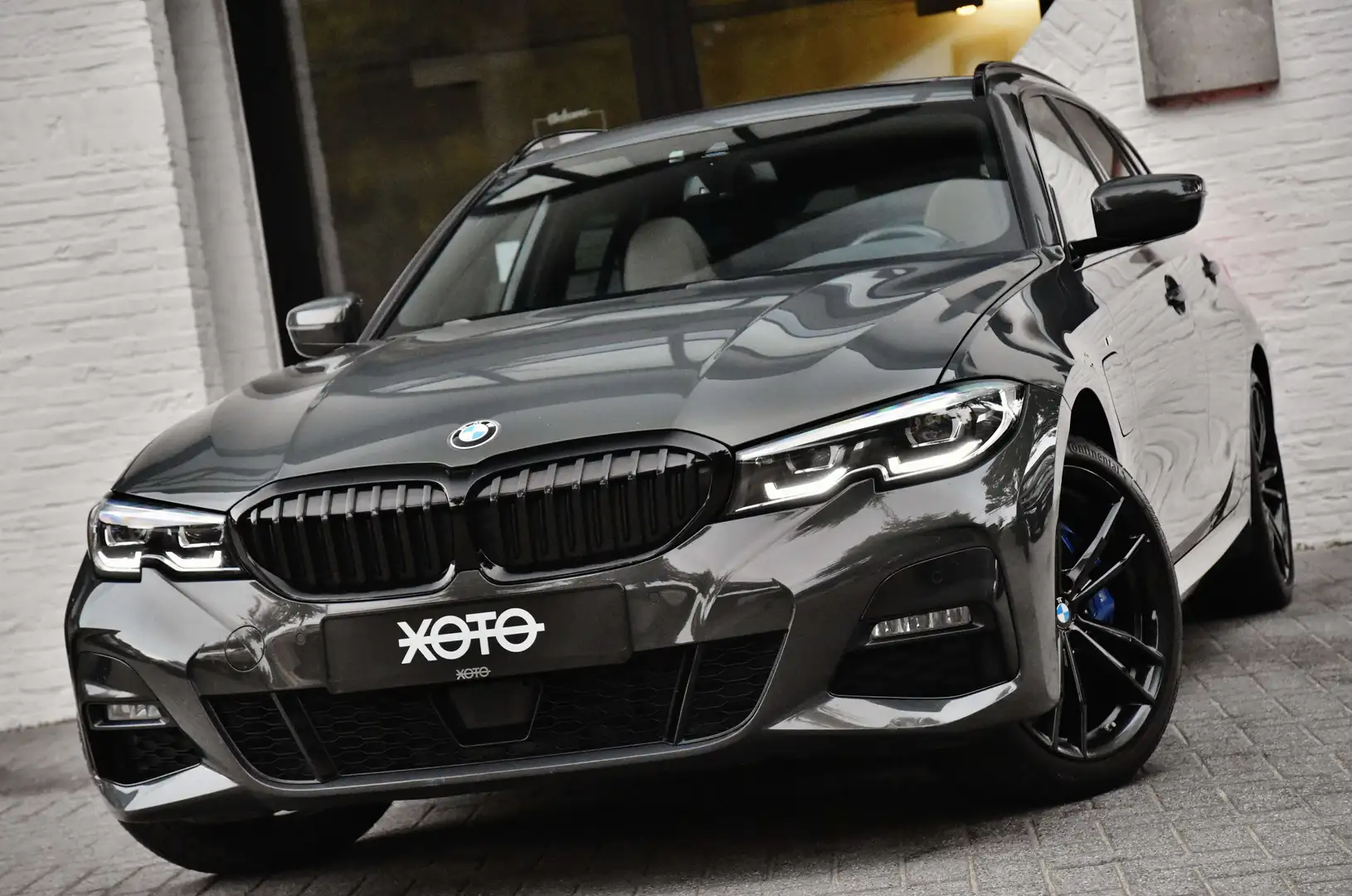 BMW 330 E XDRIVE TOURING M SPORT * OPEN ROOF/ H\u0026K SOUND * Gris - 1