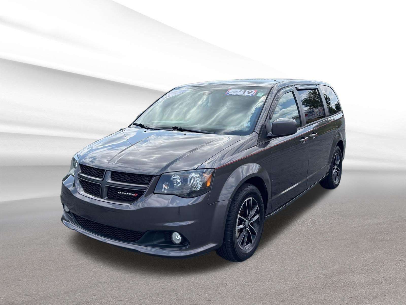 2019 Dodge Grand Caravan GT,LEATHER,STOW AND GO,REMOTE START,POWER SLIDING