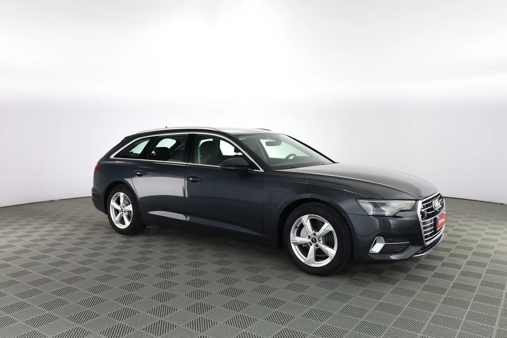 Audi A6 A6 Avant 40 2.0 TDI S tronic Business Sport Grigio - 2