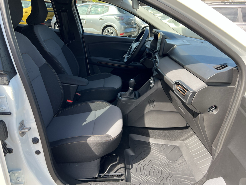 Dacia Jogger Hybrid 140 Extreme 5-S SHZ+PDC+RFK+Navi — photo 9