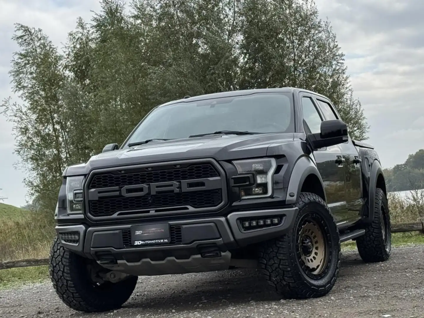 Ford F 150 USA 3.5 V6 Raptor, 1e eig, Live Valve Suspension, Zwart - 1