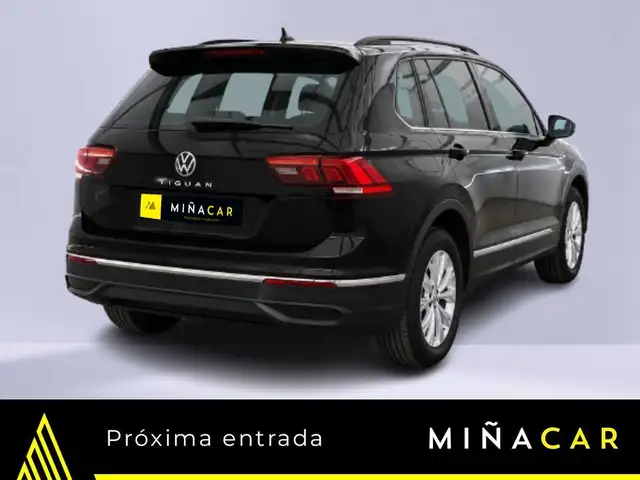Volkswagen Tiguan view 2