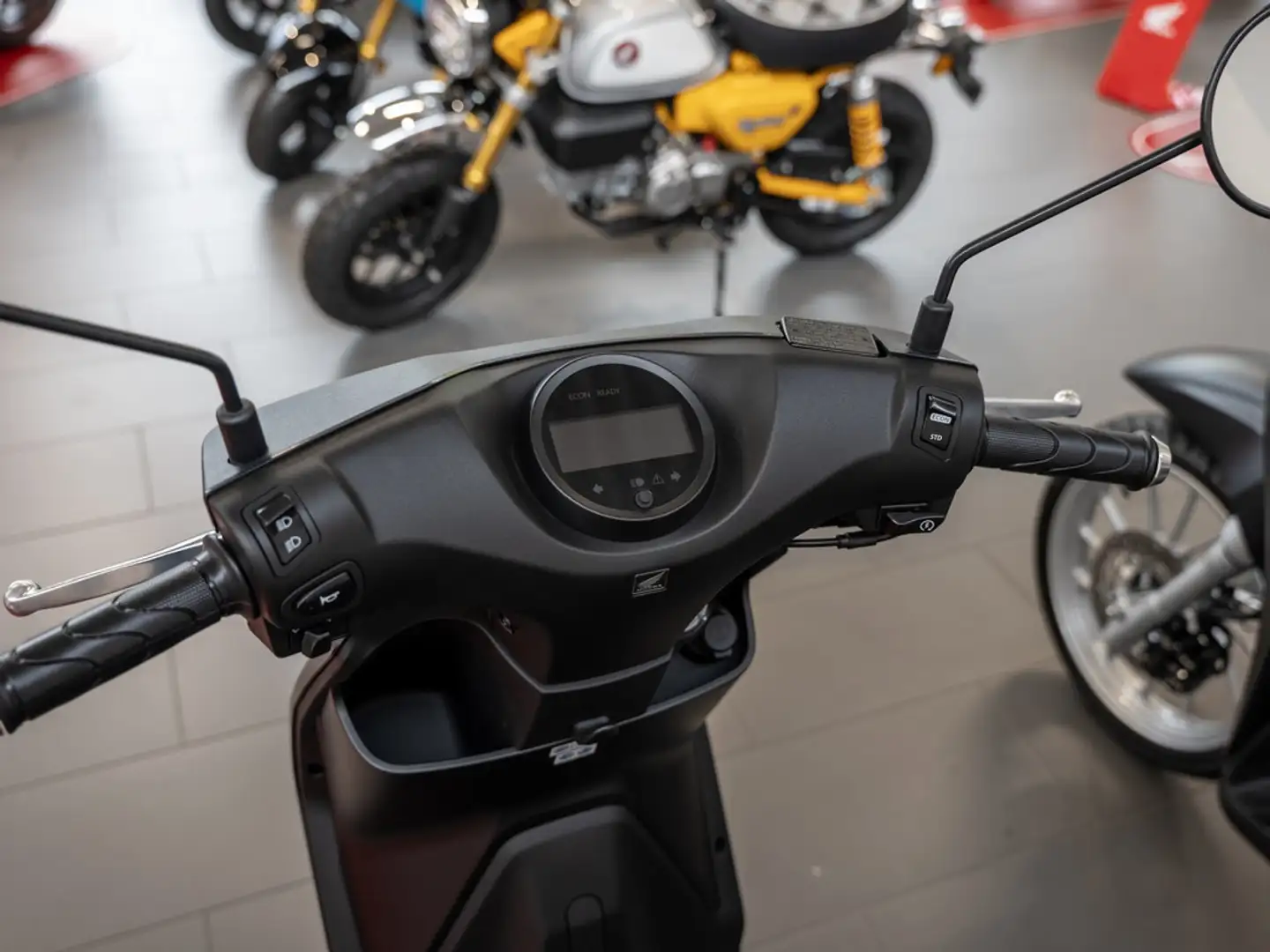 Honda EM1 e : LED SCHEINWERFER *EXTRA AKKU* Nero - 2