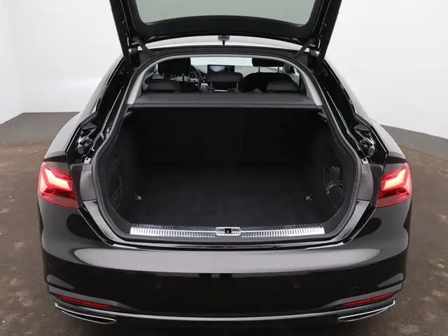 Audi A5 view 8