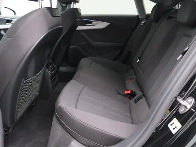 Audi A5 view 13