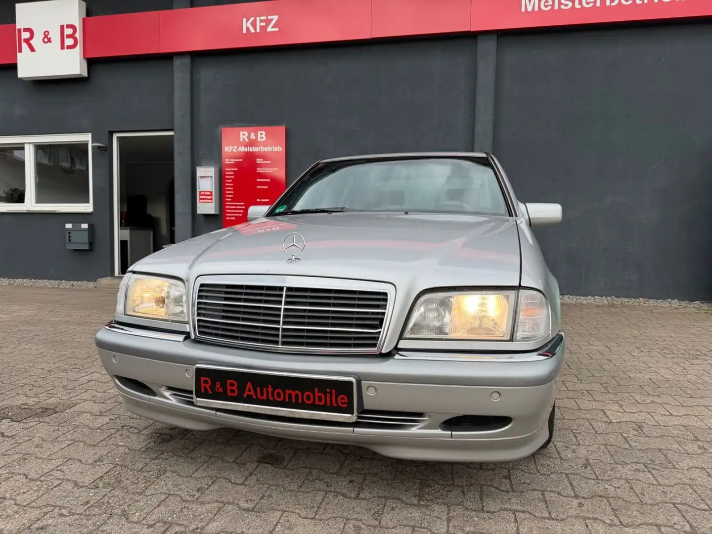 Mercedes-Benz C 240 ELEGANCE*Automatik*1xHand Silber - 2
