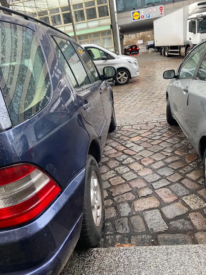 Mercedes-Benz ML 320, foto 3
