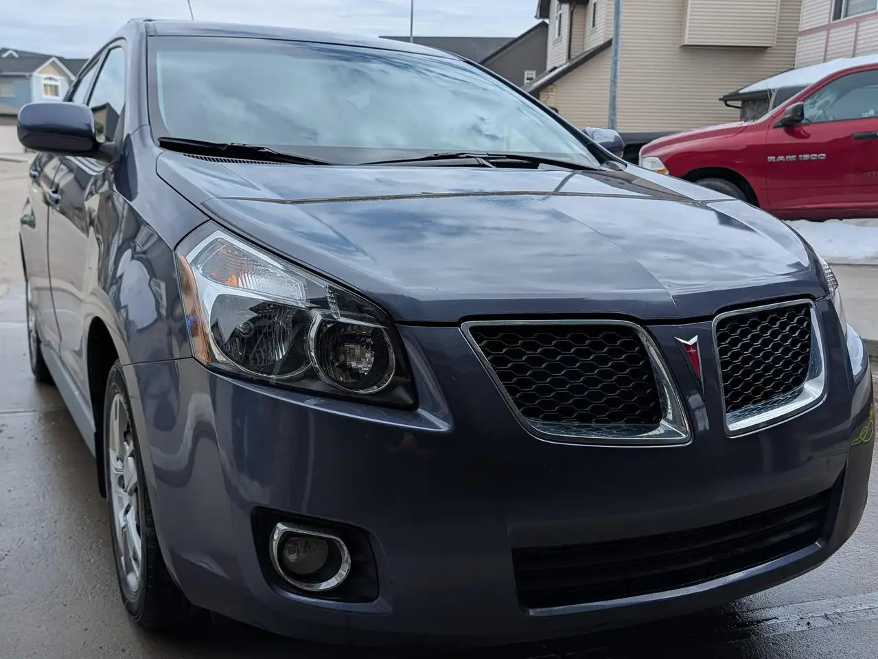 Pontiac Vibe снимка Pontiac Vibe