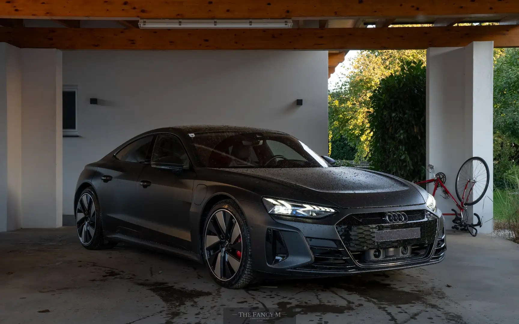 Audi e-tron GT quattro 93,4kWh Schwarz - 1