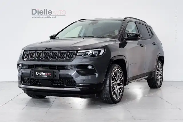 Jeep Compass Compass 1.5 turbo t4 mhev Summit 2wd 130cv dct