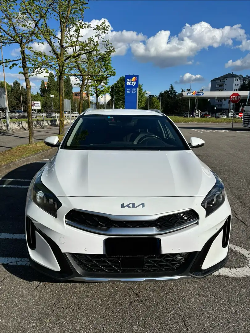 Kia XCeed 1.6 gdi phev Style 141cv dct - Garanzia casa madre Bianco - 1