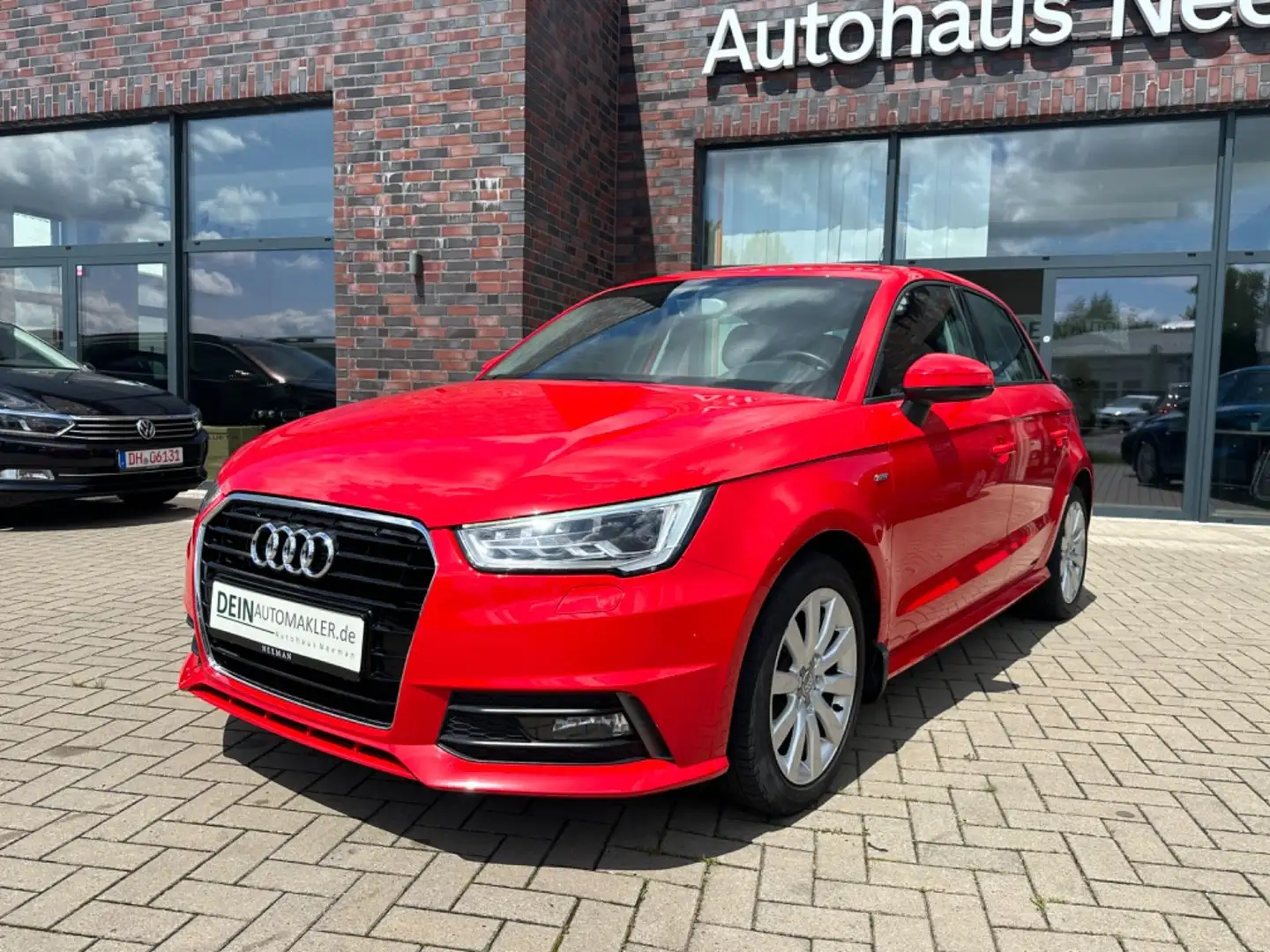 Audi A1 Sportback s-line *LM-Felgen*Felgen*Tüv neu* Rot - 1