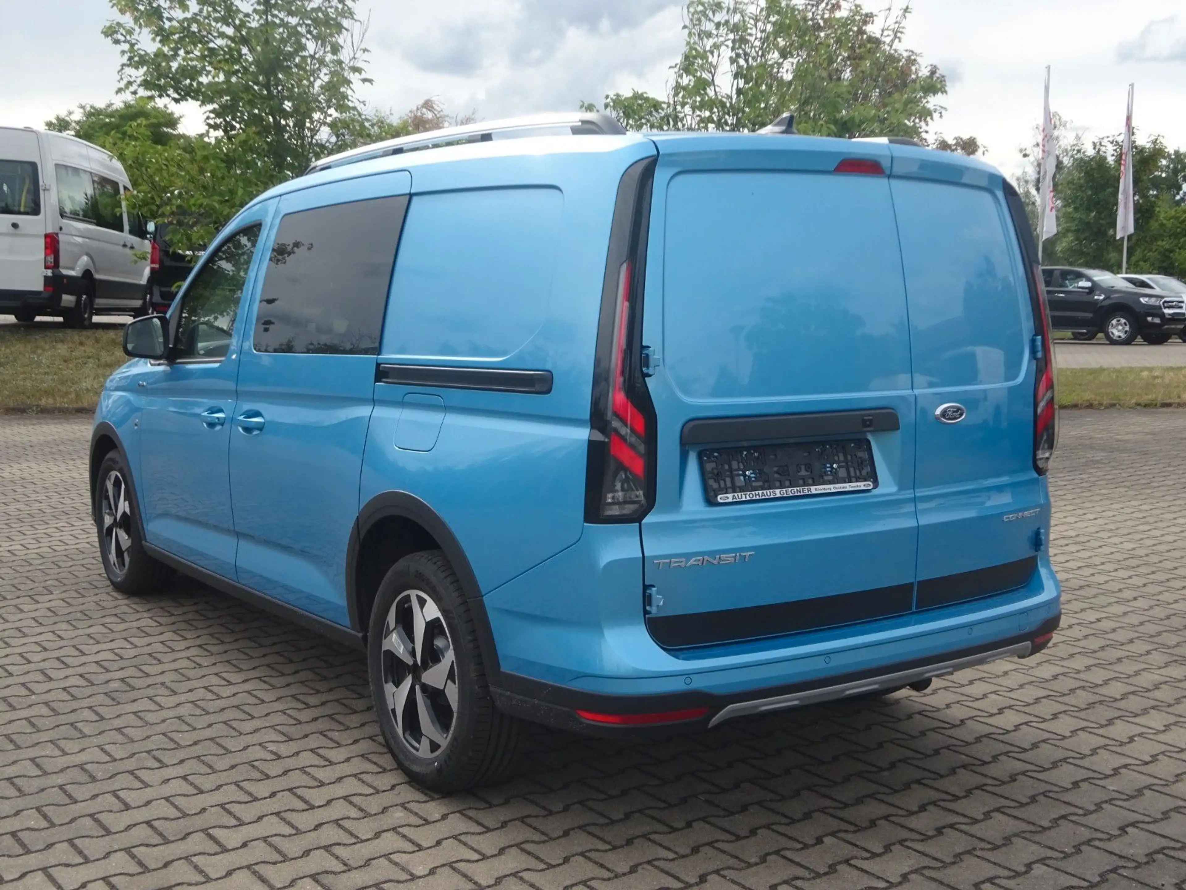 Ford Transit Connect L2 FlexCab Active AT AHK Stndhz — photo 4