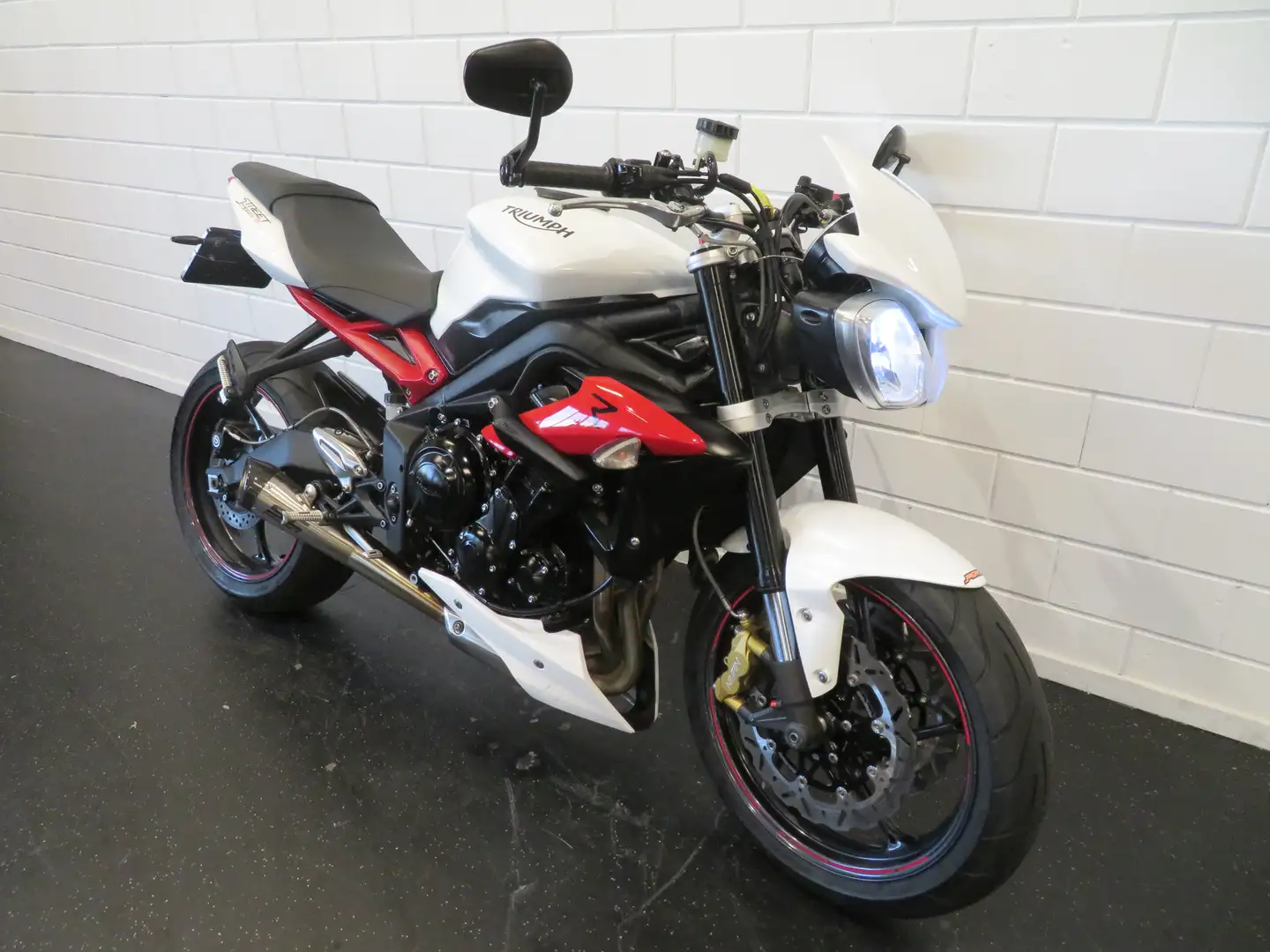 Triumph Street Triple 675 R SC PROJECT Rood - 2