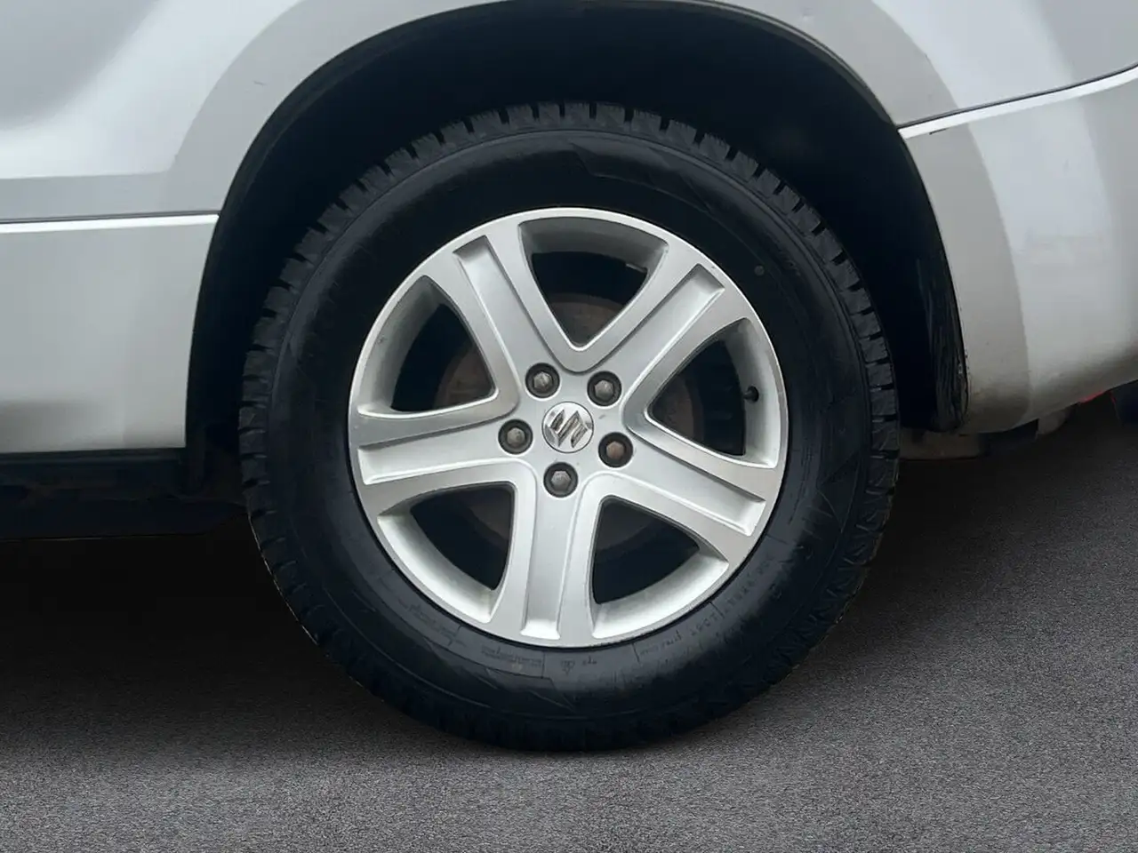 Suzuki Grand Vitara снимка Suzuki Grand Vitara