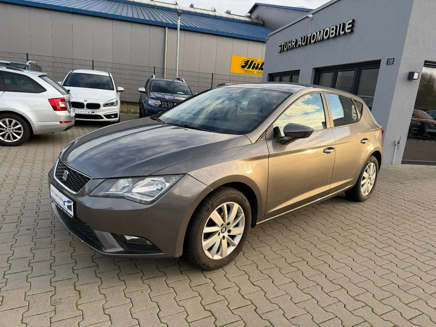 SEAT Leon Reference 1.2 Klima PDC LM Tempomat Grau - 1