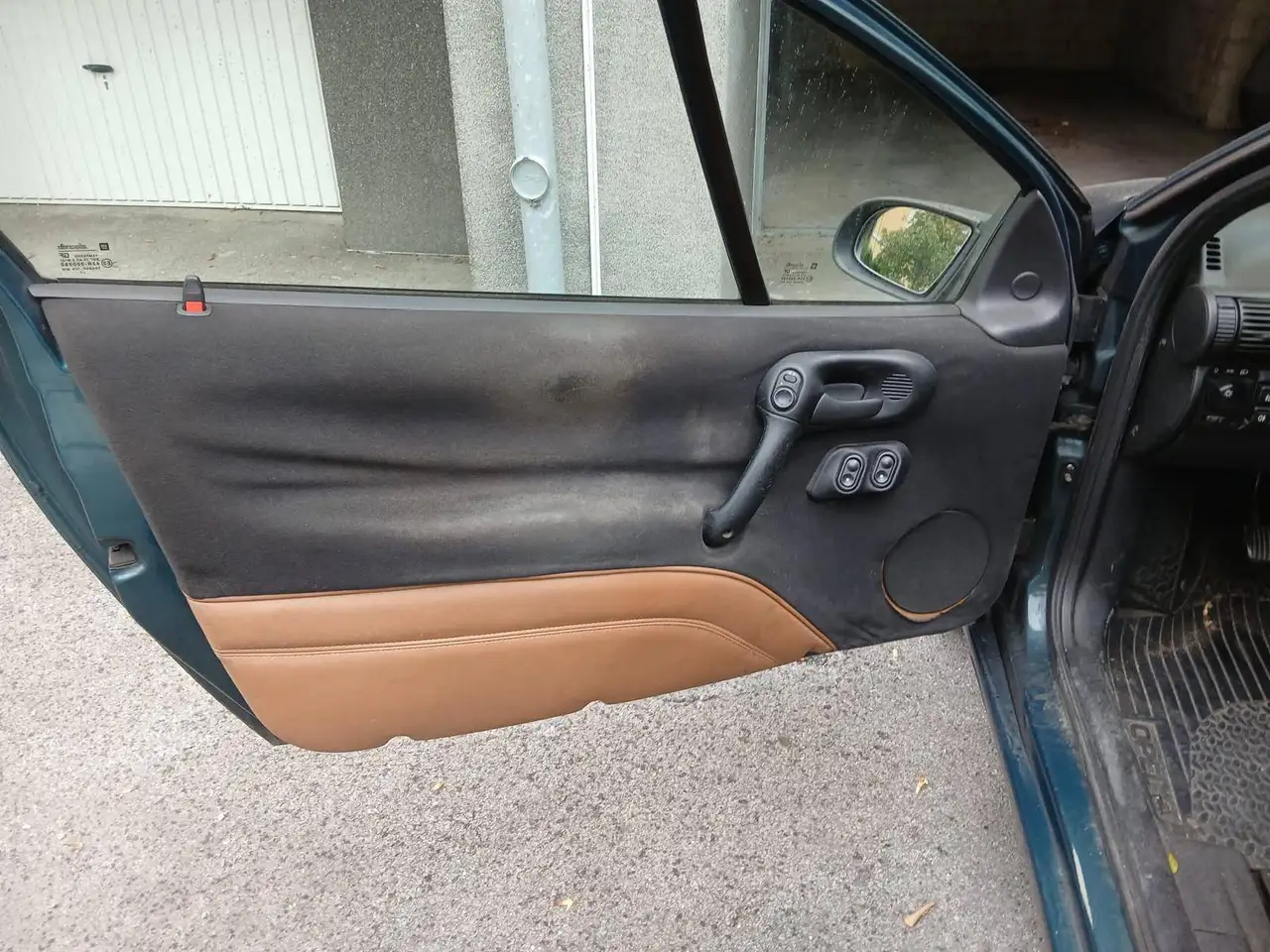 Opel Tigra 1.4i 16V Color Line Tobacco, foto 7