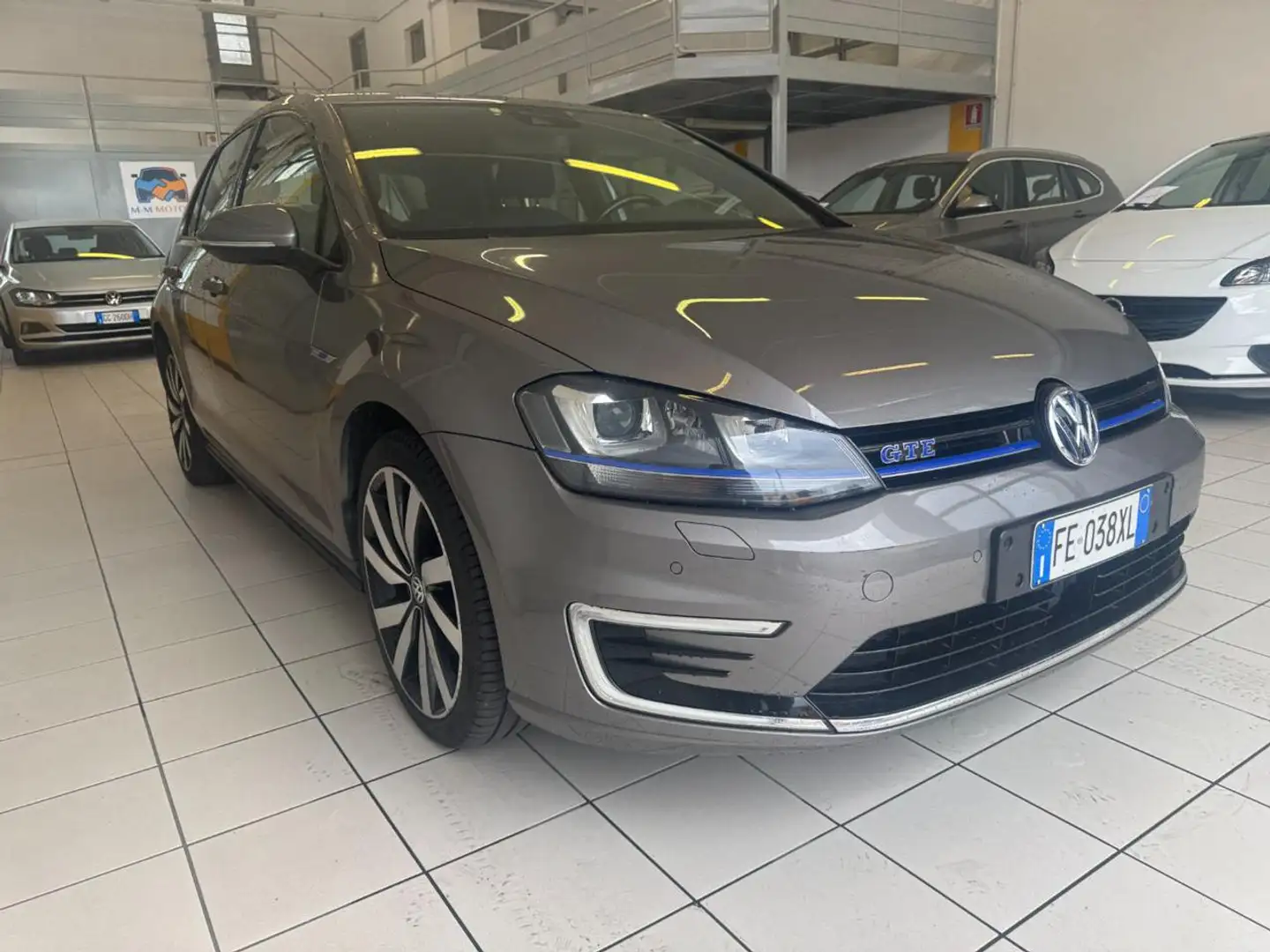 Volkswagen Golf GTE 1.4 TSI DSG Grigio - 1