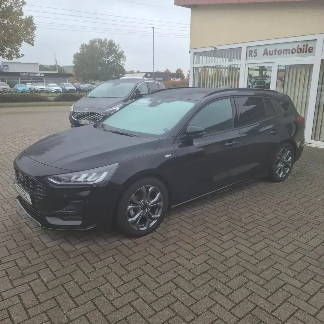 Ford Focus ST-Line X ACC + B&O + AHK Schwarz - 2