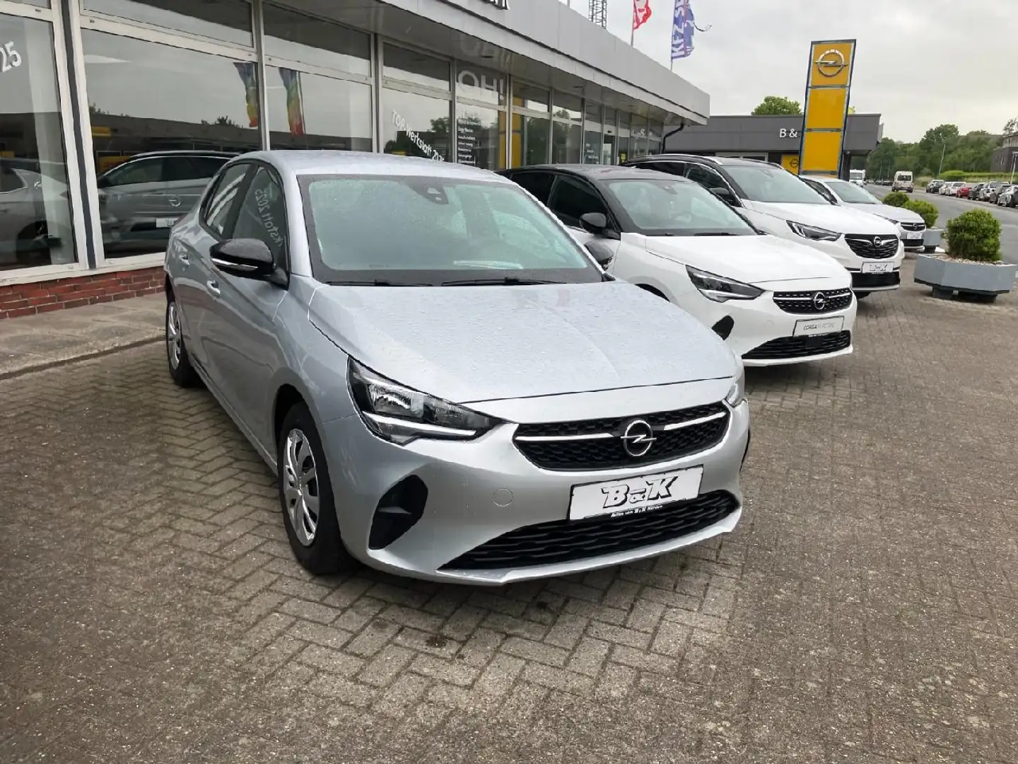 Opel Corsa Edition Silber - 2