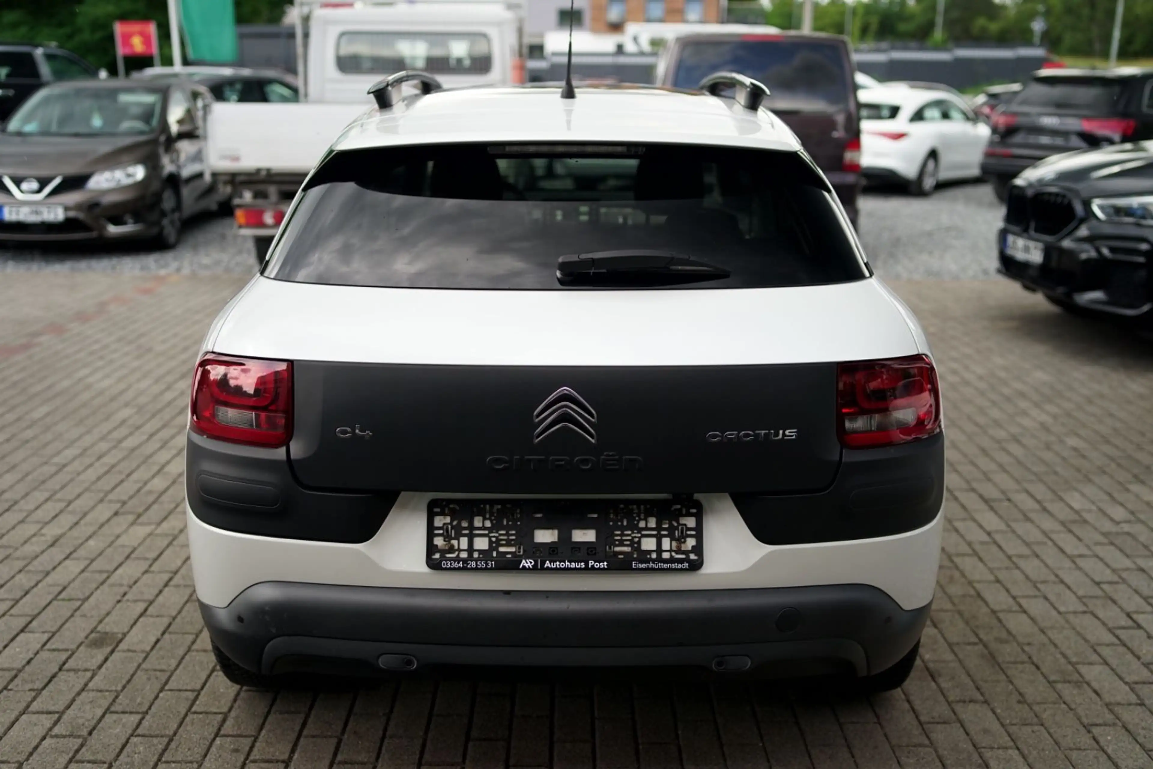 Citroen C4 Cactus Shine Standheizung Kamera Tempomat Nav — photo 6