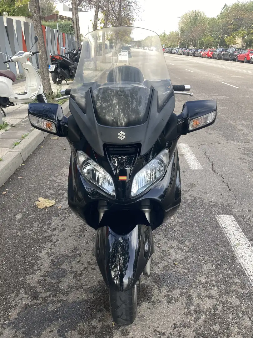 Suzuki Burgman 650 executive - 1