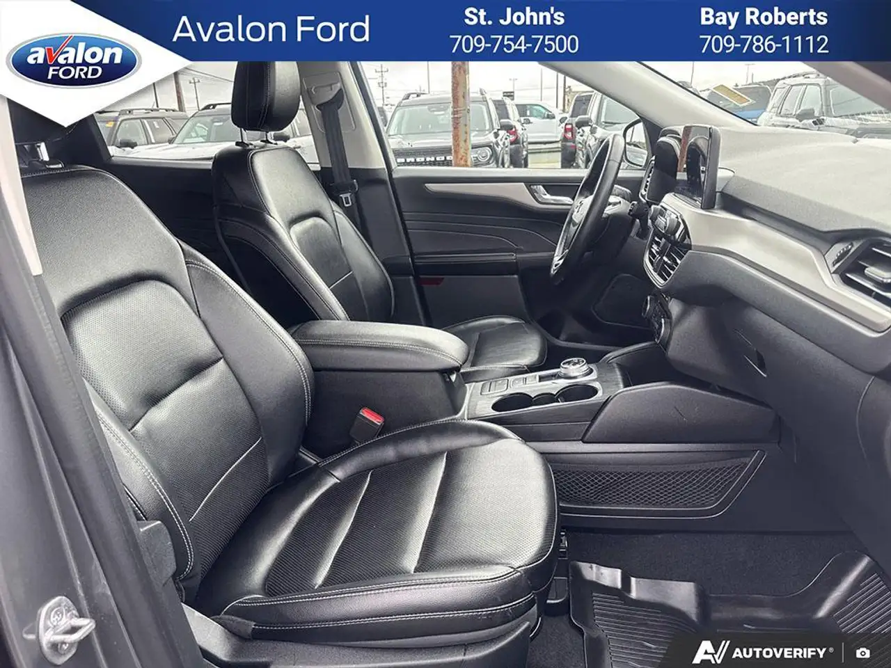 Ford Escape снимка Ford Escape
