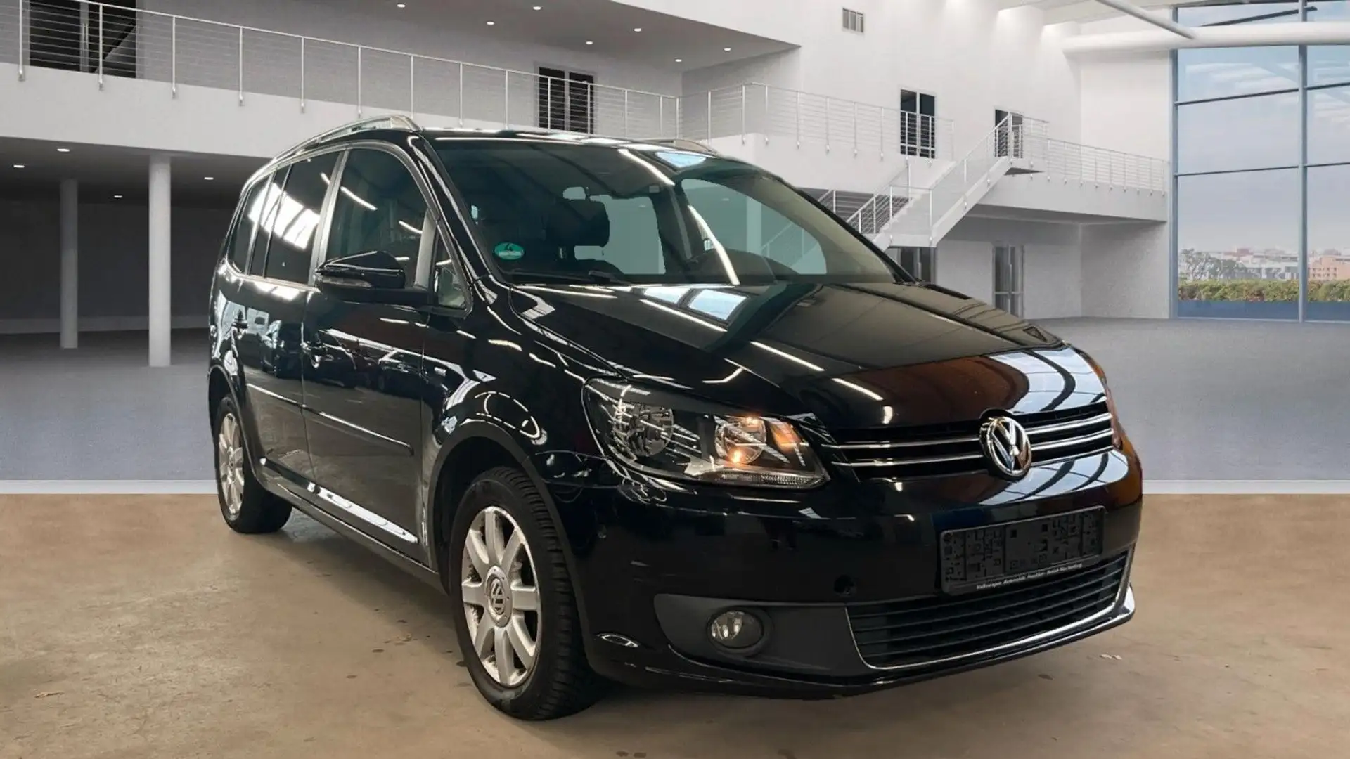 Volkswagen Touran Cup Standheizung PDC Allwetter 2.HD Schwarz - 2