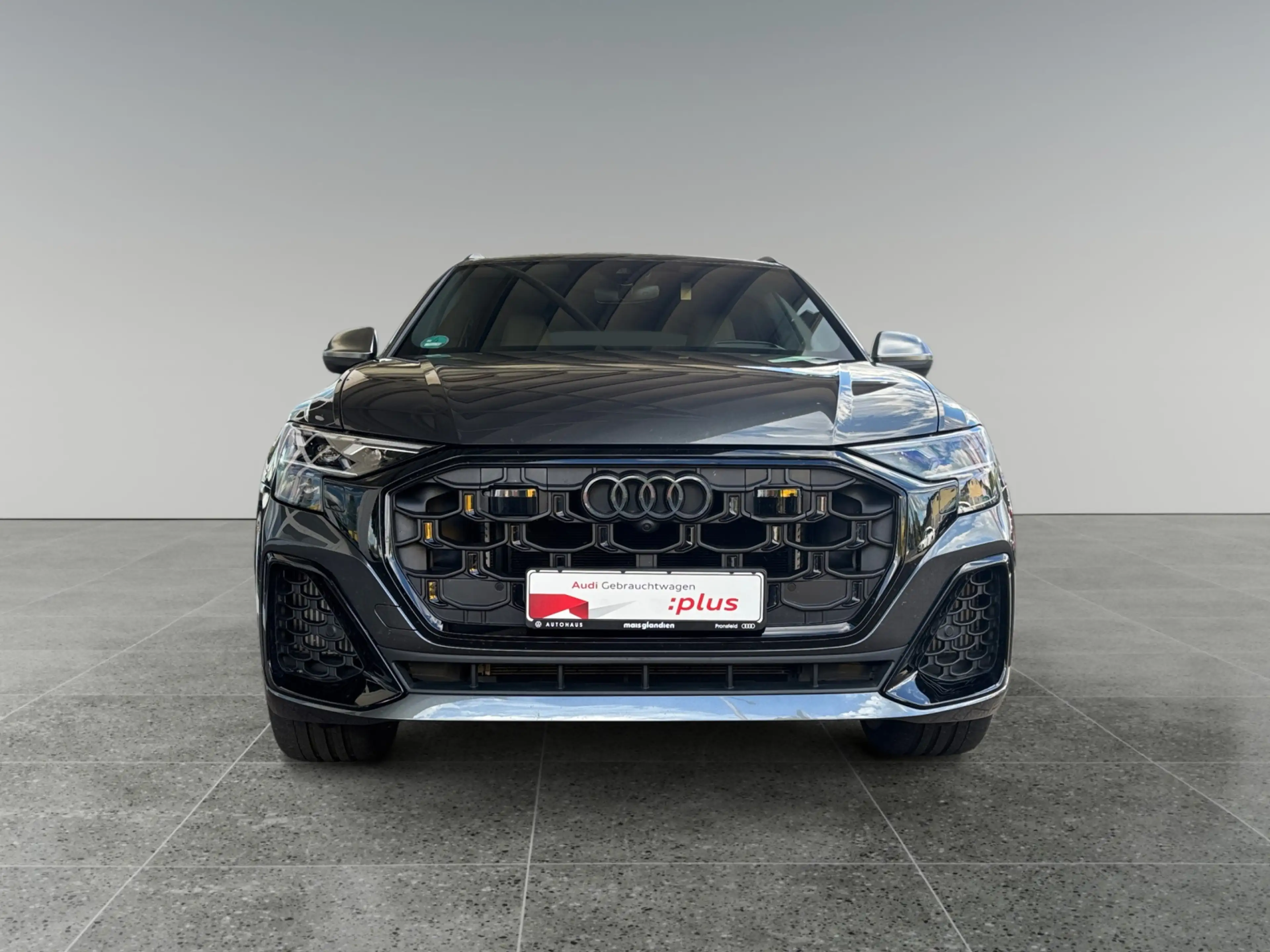 Audi SQ8 4.0 TFSI q. AHK S Sportsitze+Pano HUD Matrix — photo 4