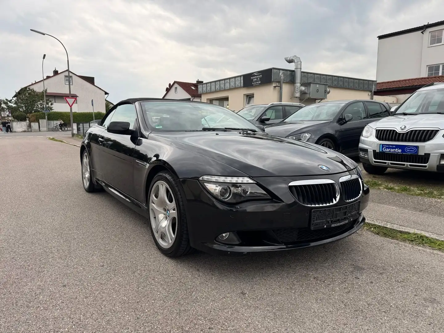 BMW 635 d Cabrio  Navi Xenon Memory Pdc Tüv Neu Black - 1