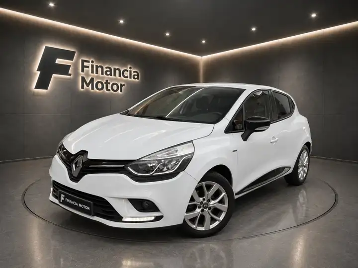 Renault Clio Sport Tourer TCe Energy Limited 2019