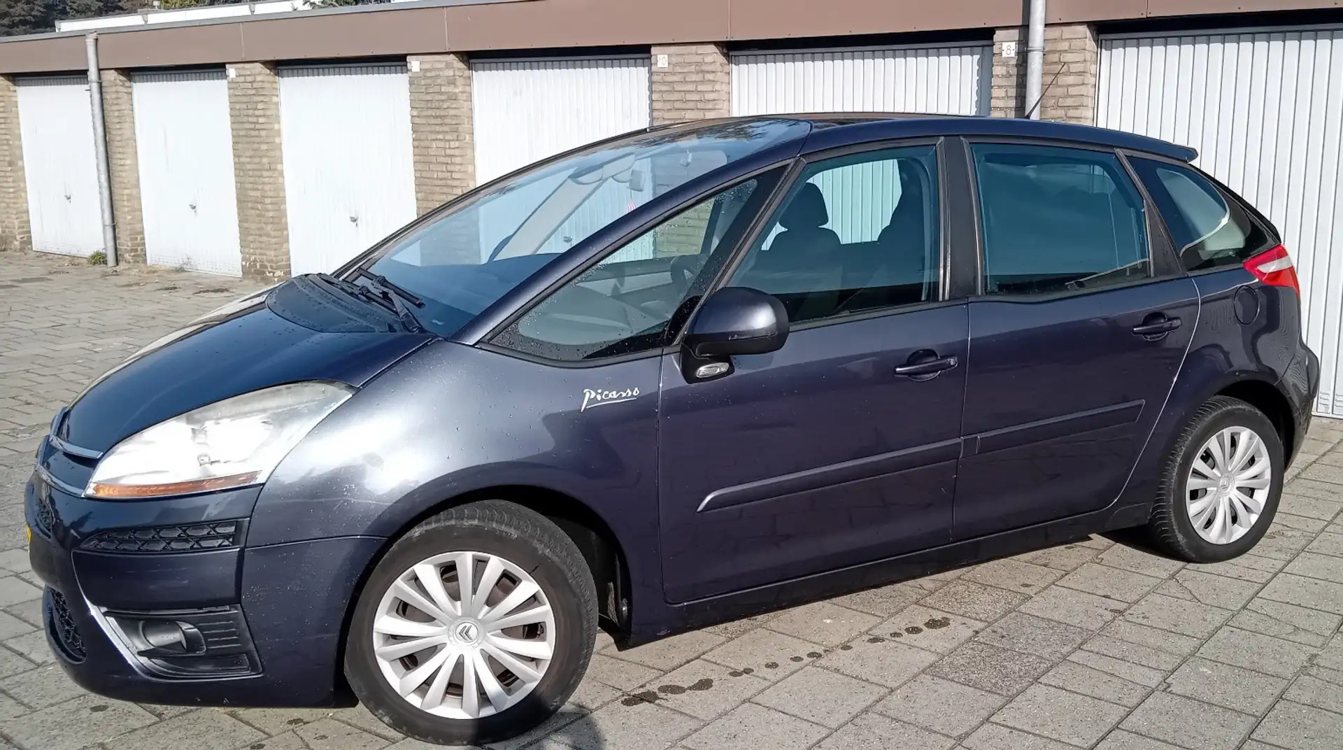 Citroen C4 Picasso 1.8-16V Ambiance 5p. Airco / Trekhaak Paars - 2