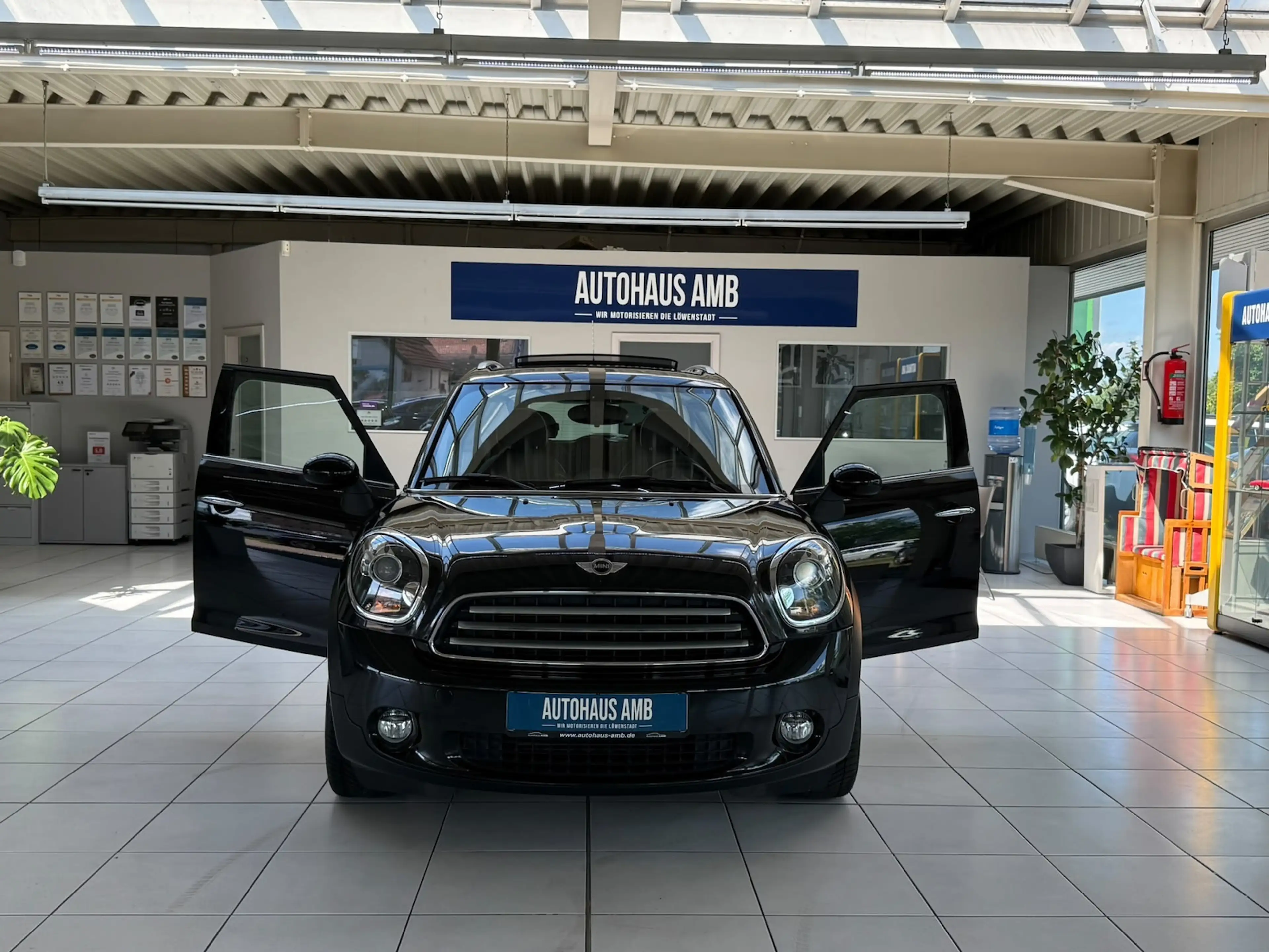 MINI Cooper D Countryman Aut. Leder Navi Pano GRA — photo 8