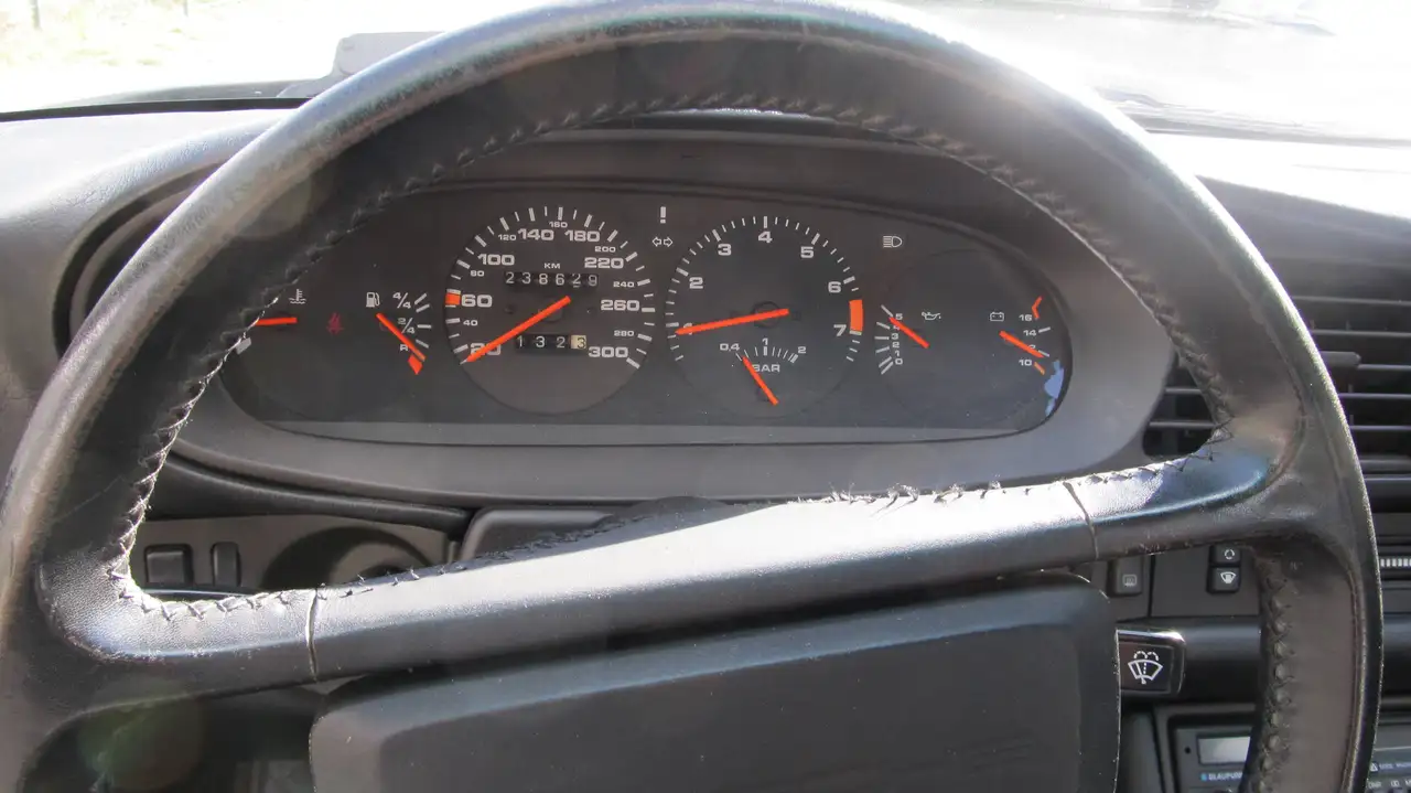Porsche 944 2.5 Turbo, foto 5