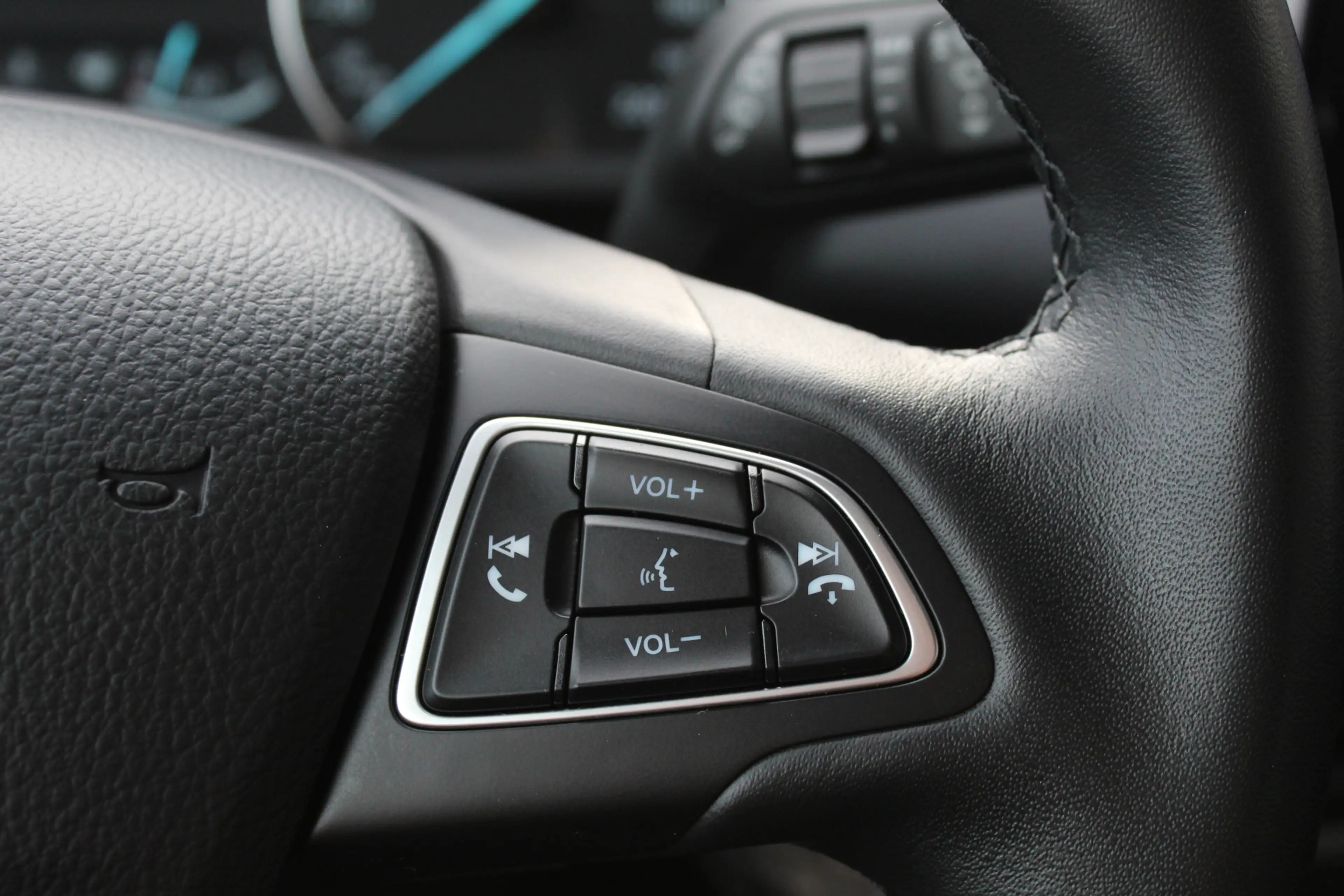 Ford EcoSport 1.0 EcoBoost Trend Ultimate / Carplay / Trekhaak / — photo 16