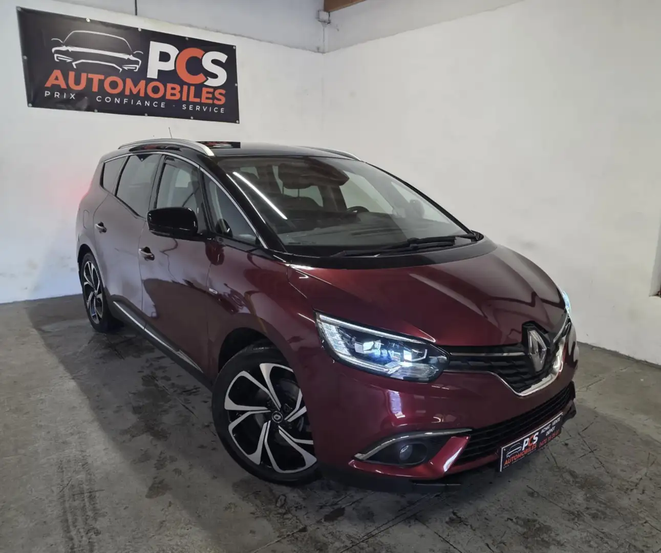 Renault Grand Scenic 1.2TCE BOSE EDITION  7PLACES*CAMERA*GPS*TOIT PANO* Rouge - 1